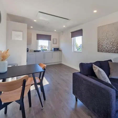 Modern 1 Bedroom Apartment in Ashford Ashford  Buitenkant foto